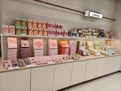 -好利来(西铁营万达广场店)