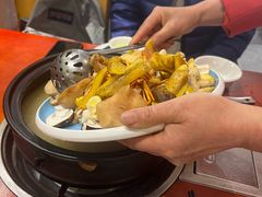 -菌之家·专业纯野生菌火锅·特色炒菌