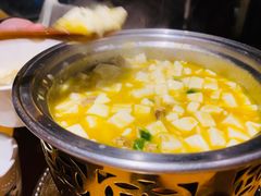 蟹粉豆腐-吴越荣记苏州菜·松鼠桂鱼100%活鱼现做(斜塘老街店)