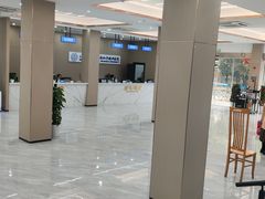 -上海大学附属上海和平眼科医院