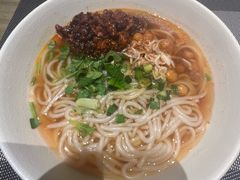 -麦新格精品酒店(上海国际旅游度假区川沙地铁站店)