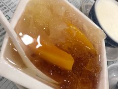 桃胶炖雪耳-仁信老铺(华盖路店)