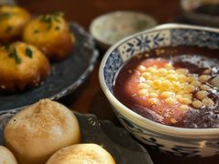 桂花红豆沙小圆子-鑫震源·苏式大虾生煎(山塘街店)