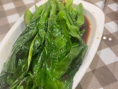 -新大咀港式茶餐厅(宝山万达店)