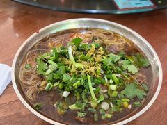 -胡记牛杂粉