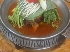 -喇喇排骨火锅·传统韩式脊骨汤(望京西园总店)