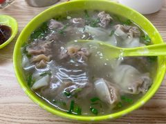 牛肉馄饨-金记老七家湾第一锅贴店(金沙井总店)