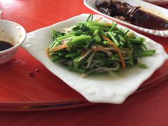 -凤嫂农家乐(梁弄店)