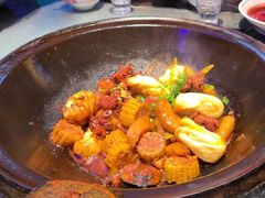 -鱼窝棚柴火铁锅炖(富山屯店)