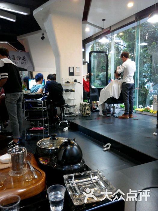 绝色美容美发沙龙图片 - 第3张