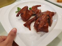 玻璃乳鸽-海上名珠·海鲜酒楼(励骏庞都店)