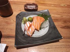 三文鱼刺身-炉胜·炉端烧·居酒屋