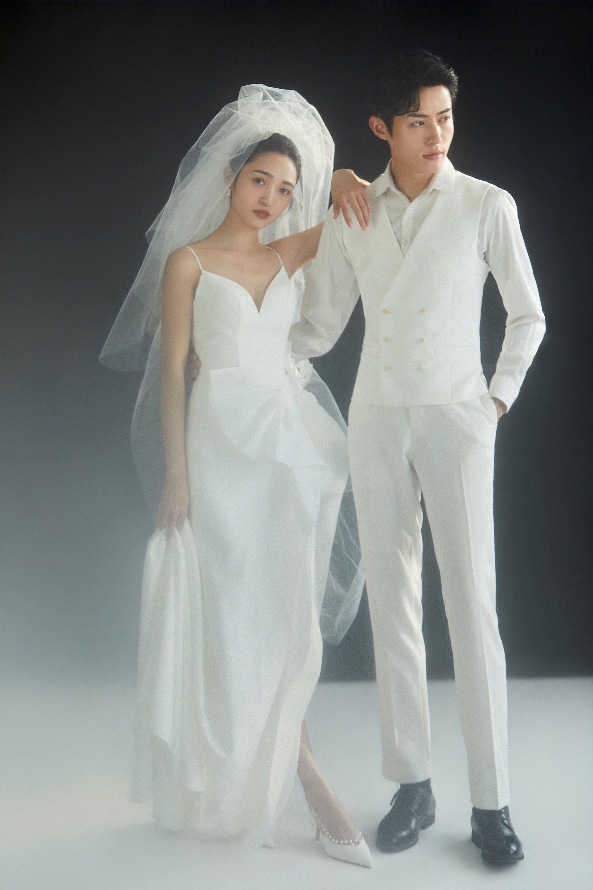 我在保定拍的婚纱照,嘻嘻小众的感觉