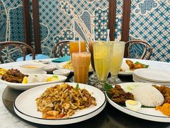 -关夫人餐厅(阳光广场店)