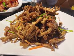 茶树菇牛柳-晚归月亮湾私家菜(临邑路店)