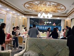 -皇宫大酒店