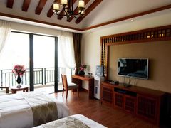 -那琴半岛地质海洋公园