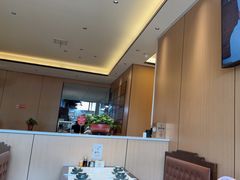 -梅利汴京烤鸭•开封豫菜地标店(东大街店)