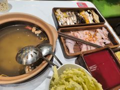 -菌小白火锅(时尚天河店)