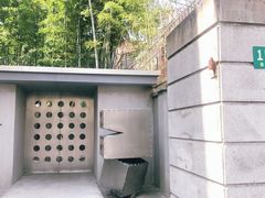 -穹六人间 people 6(岳阳路店)