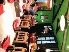 -沪小胖小龙虾(淮海中路旗舰店)
