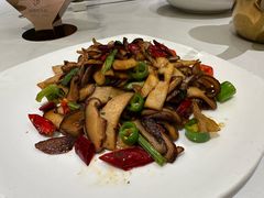 -清真·卡德尔大叔新疆主题餐厅(龙汇路店)