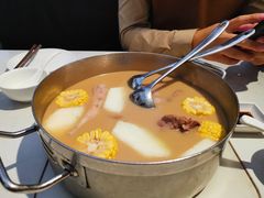 -肥仔文澳门猪骨煲(南京西路店)