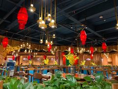 大堂-老滇山寨•云南特色菜•地方菜•民族风情歌舞表演(金碧店)