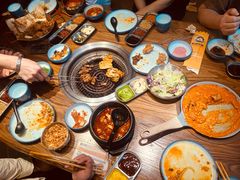 -明洞阿姨·韩式酱蟹烤肉·创意料理(三元桥店)