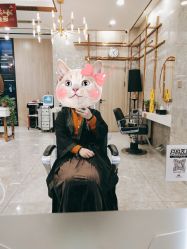 -Meng Lang 梦郎白金店