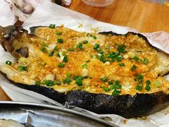 -蚝哥花姐湛江烤生蚝(美丽湾市场店)