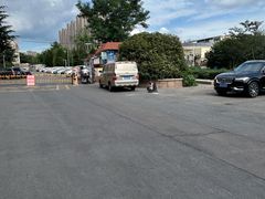 -乔家小院•非遗驴肉•本地小海鲜(滨河路店)
