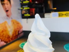 -麦当劳(卫星广场店)