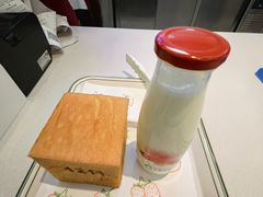 -红星前进面包牛奶公司(君太店)