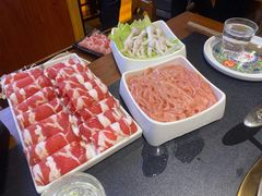 -沸炉重庆老火锅(军事博物馆店)