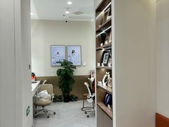 -HIMO海马体照相馆(上海华润CP静安店)