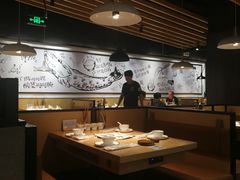 -山城外·非遗酸菜鱼(新都汇融店)