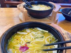 -桥香园过桥米线(国贸店)