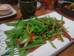五彩花菇荷兰豆-云海肴·汽锅鸡·云南菜(东坝金隅店)