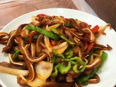 炒顺风-蓝精灵饺子店