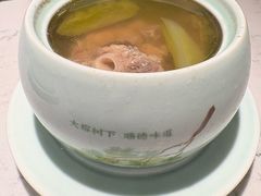 黄豆苦瓜炖龙骨-大榕树下顺德菜(融创茂店)