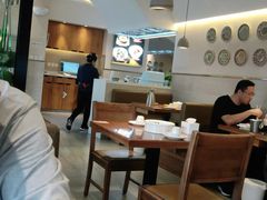 大堂-胡氏大盘鸡新疆菜(石岗店)