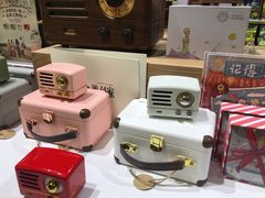 -泡泡玛特POPMART(杭州乐堤港店)