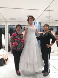 点击看大图 -GRACE KELLY婚纱与礼服(北京店)