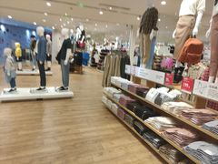 -优衣库(上海金桥太茂店)
