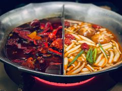 -湊湊火锅·茶憩(打浦桥日月光店)