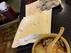 -宽板凳老灶火锅(南礼士路店)
