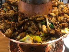 -炉小二铜锅牛蛙•川湘菜(三里屯店)