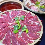 长清首家｜喜喜半仙牛八宝螺狮粉火锅