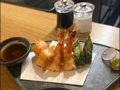-丽思卡尔顿·炙焰·铁板烧餐厅